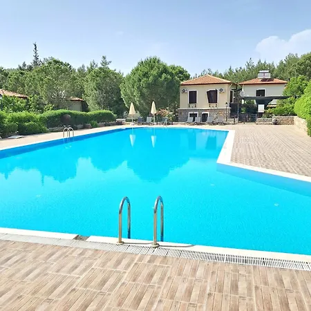 Apartment The Villages ,c2 , Havuz, Balkon, Peyzaj *
